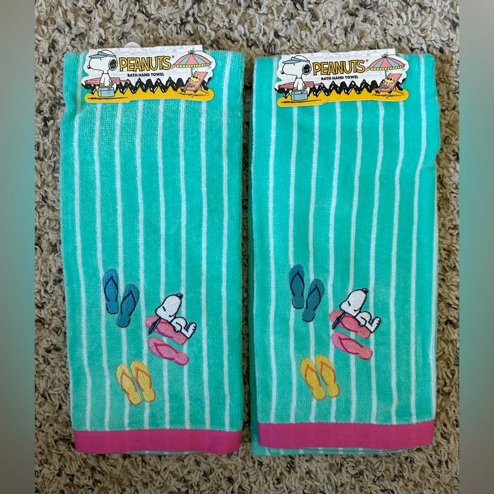 🩴Peanuts Snoopy Flip Flop Summer Hand Towel, set of 2, NWT
